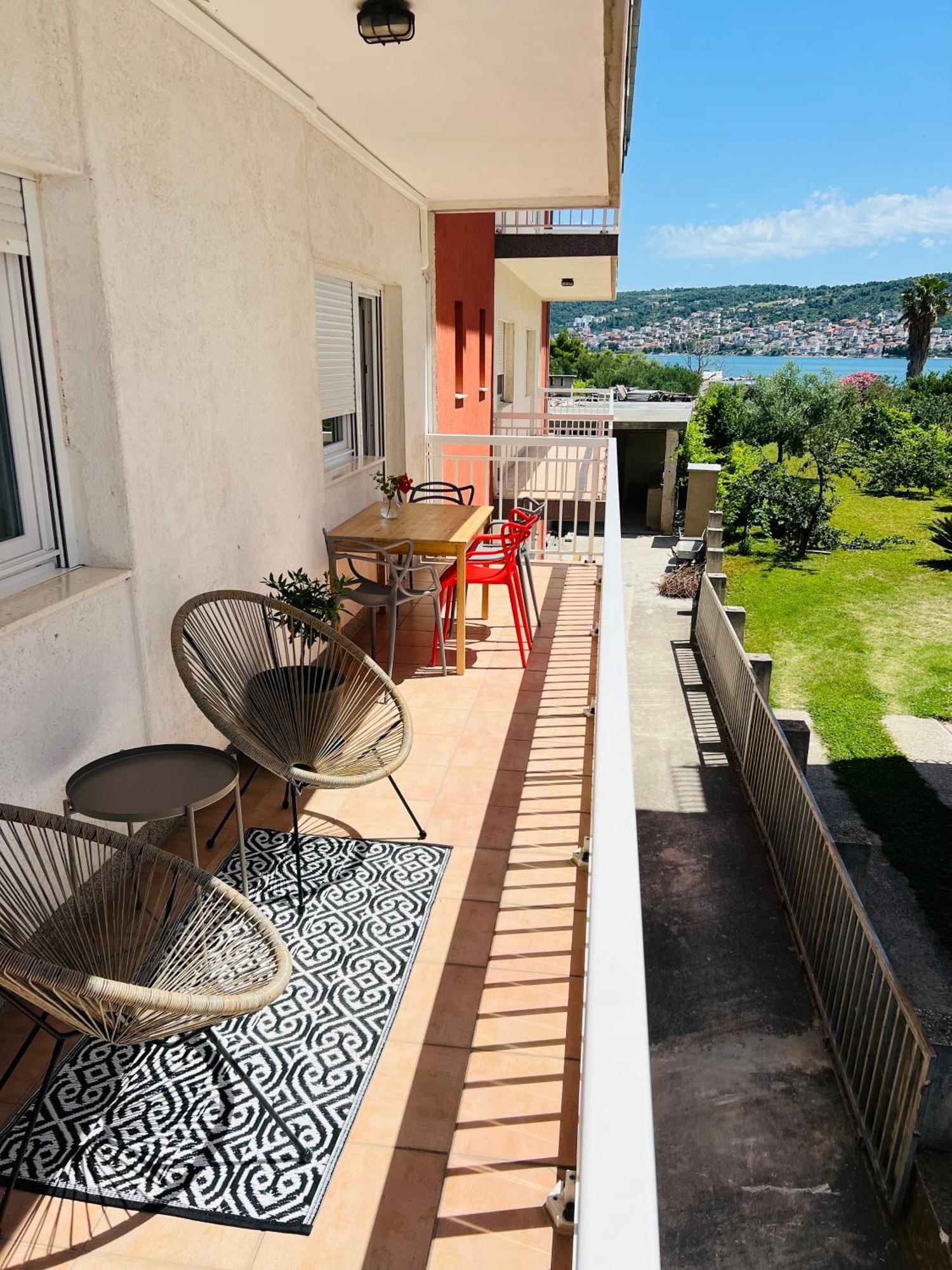 Apartments Zora Trogir Exterior foto